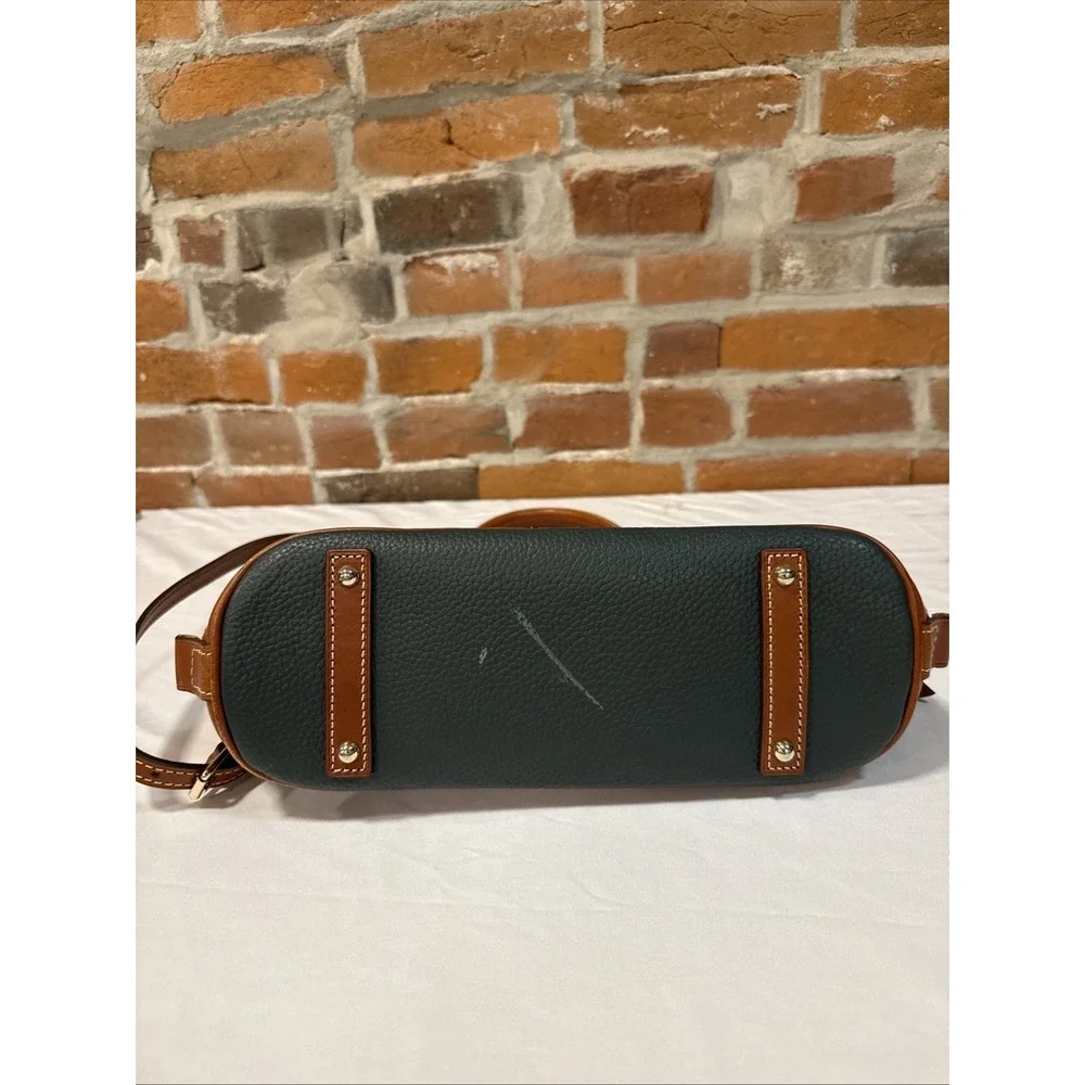 Dooney & Bourke Bitsy Bag Forest Green New‎ with Tags Pebble Grain w/Vacchetta